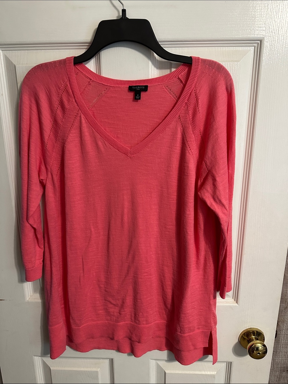 Talbots Coral Pink V-Neck Lightweight Knit Top